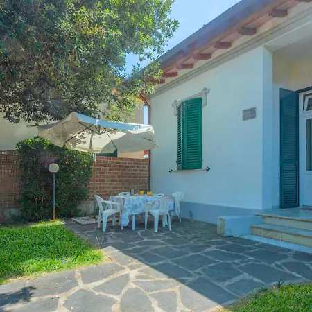 Anita By Interhome מרינה די פיאטרסנטה